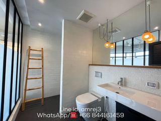 Condo en alquiler de 4 habitaciones en Watthana, Bangkok