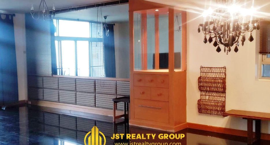 Wohnung zur Miete mit 2 Zimmer in Pathum Wan, Bangkok