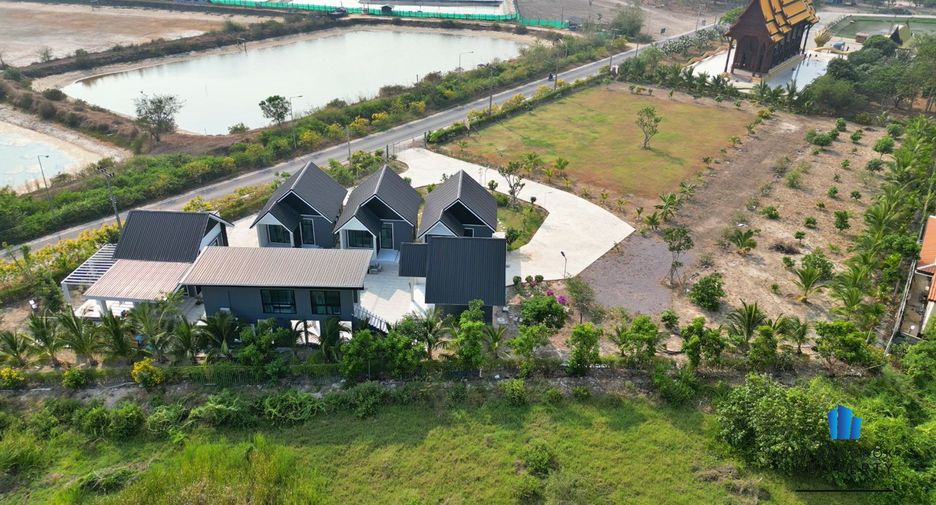 For sale studio villa in Mueang Prachuap Khiri Khan, Prachuap Khiri Khan