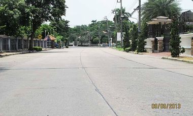 For sale 4 bedrooms house in Mueang Samut Prakan, Samut Prakan