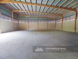 For rent warehouse in Khlong Sam Wa, Bangkok