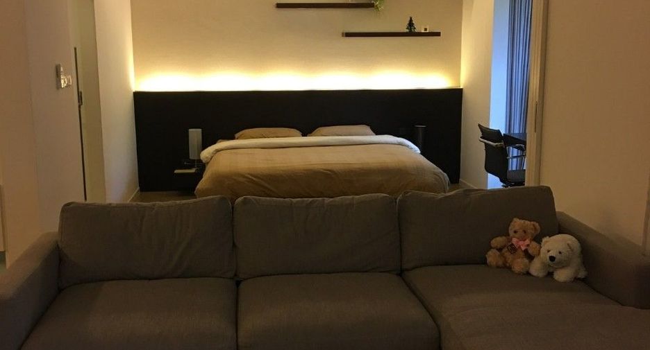 Condo en alquiler y en venta de 1 habitaciones en Khlong Toei, Bangkok