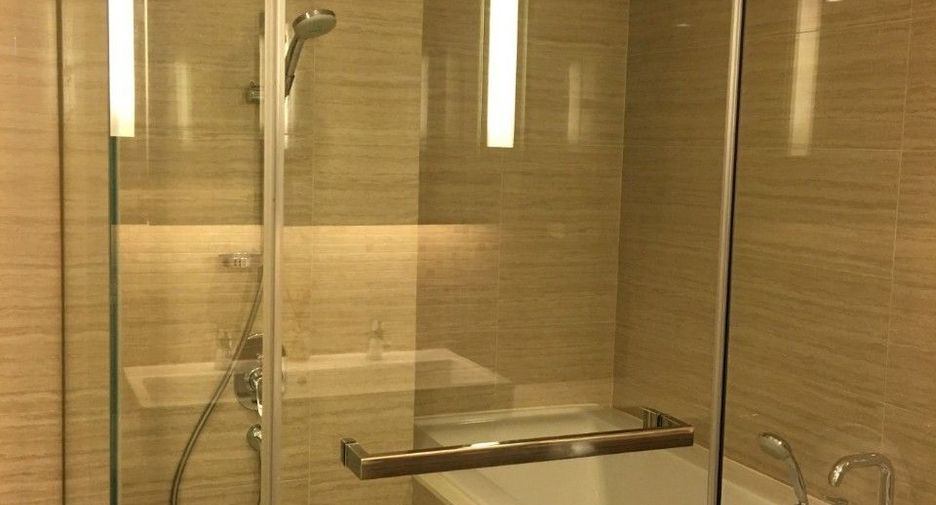 Condo en alquiler y en venta de 1 habitaciones en Khlong Toei, Bangkok