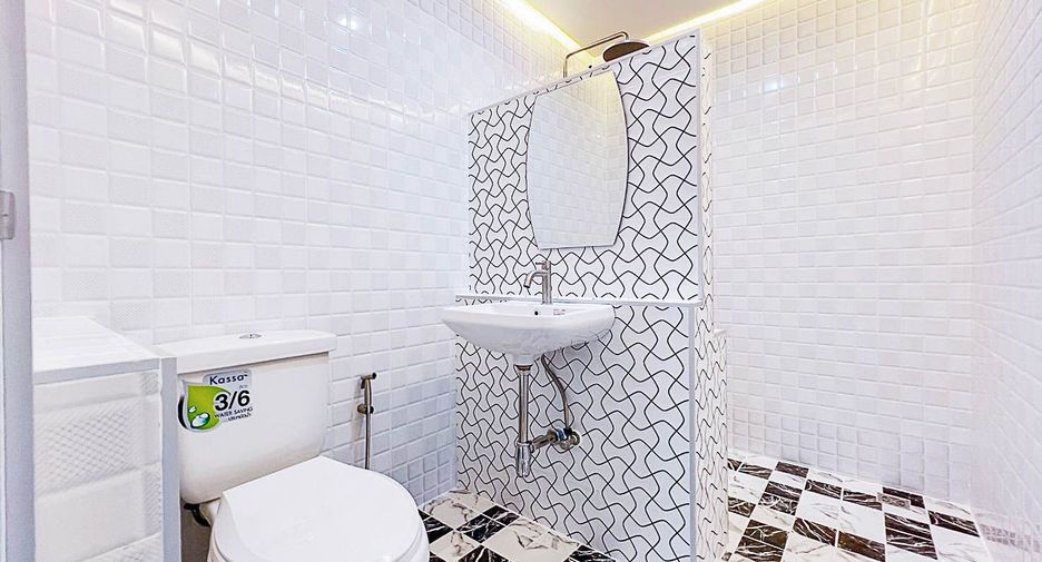 Haus zum Kauf mit 1 Zimmer in Mueang Phuket, Phuket