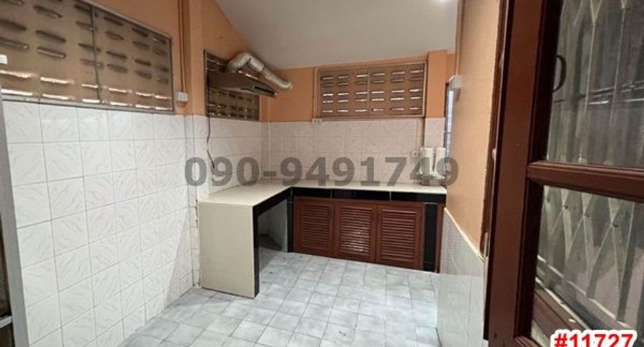 À vendre 2 chambres maison à Bang Kapi, Bangkok