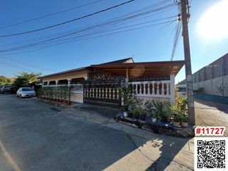 出售 2 卧室 独立屋 在 Bang Kapi, 曼谷