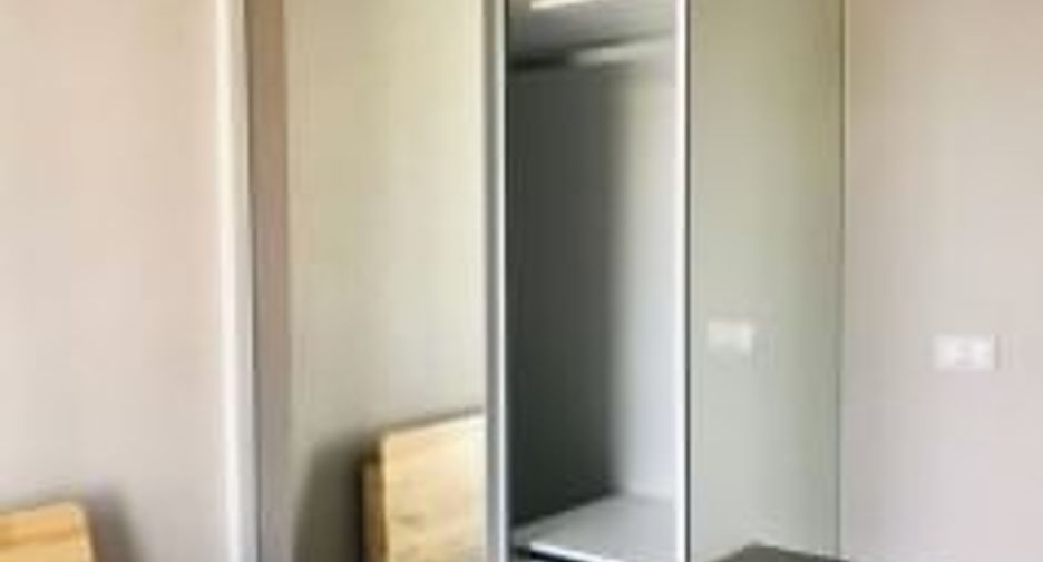 For rent studio condo in Huai Khwang, Bangkok