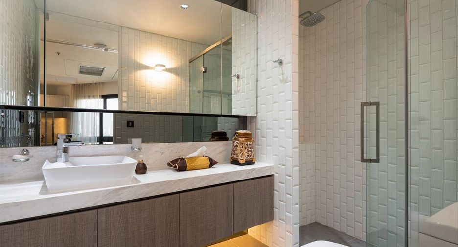 Condo en venta de 4 habitaciones en Rat Burana, Bangkok
