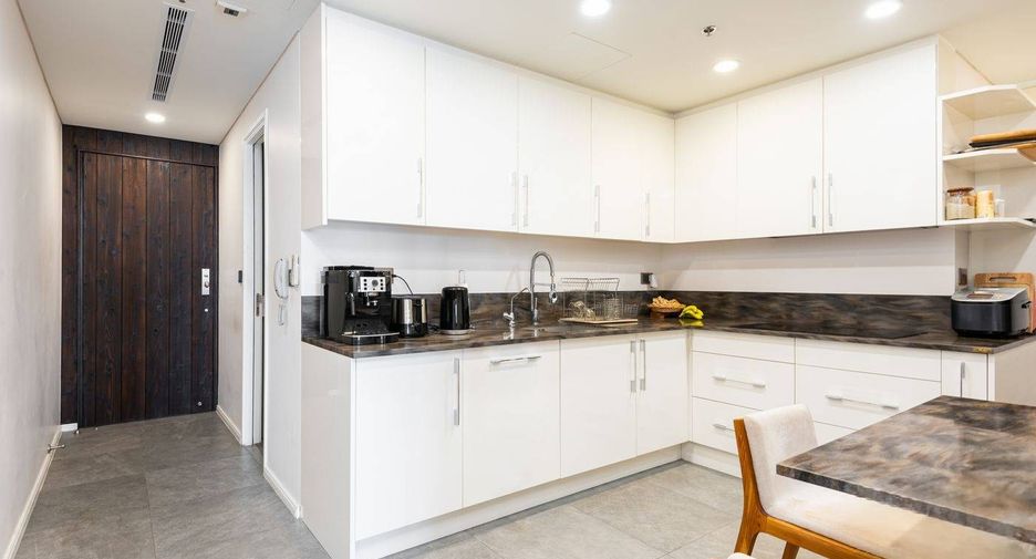 Condo en venta de 4 habitaciones en Rat Burana, Bangkok