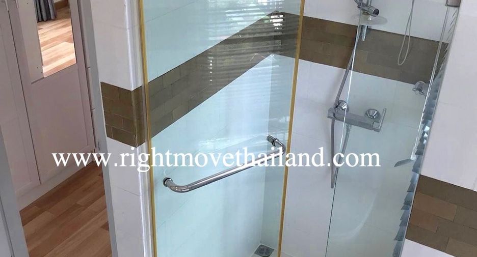For sale 2 bedrooms condo in Phra Khanong, Bangkok