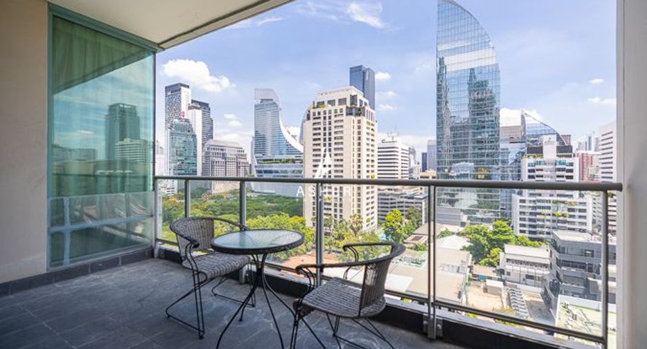 Condo en alquiler de 4 habitaciones en Pathum Wan, Bangkok