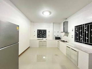 出租 4 卧室 独立屋 在 Saraphi, Chiang Mai