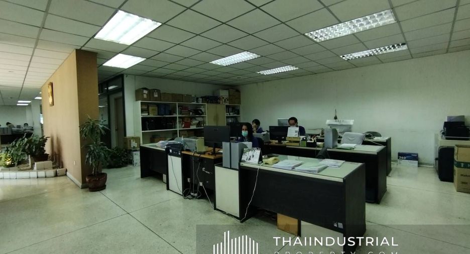 For sale warehouse in Bang Nam Priao, Chachoengsao