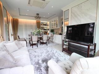 Haus zum Kauf mit 4 Zimmer in Bueng Kum, Bangkok