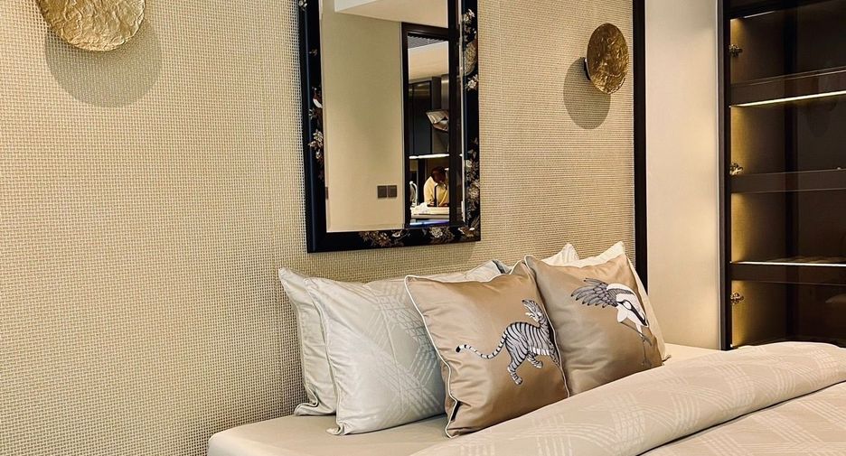 For rent and for sale 2 bed condo in Watthana, Bangkok