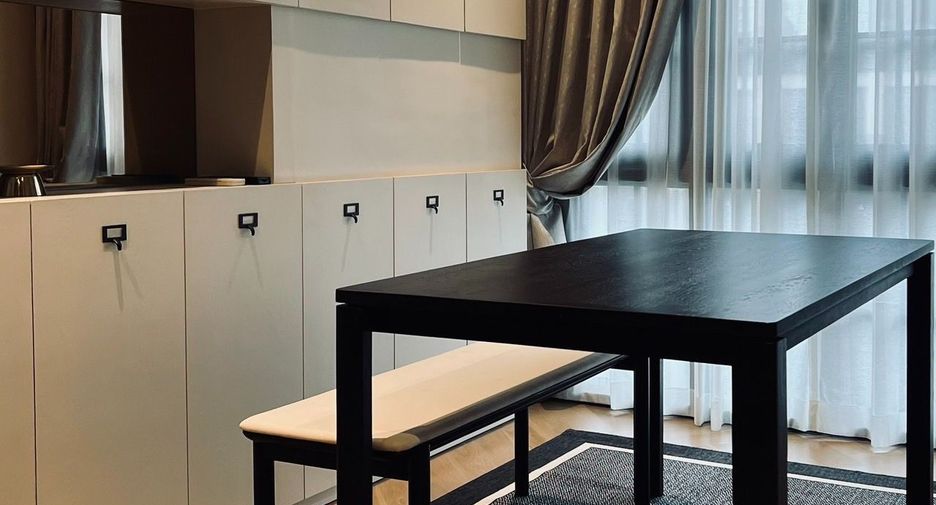 For rent and for sale 2 bed condo in Watthana, Bangkok