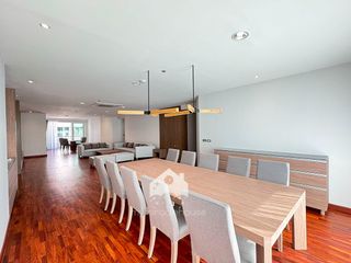 For rent 4 bed apartment in Khlong Toei, Bangkok