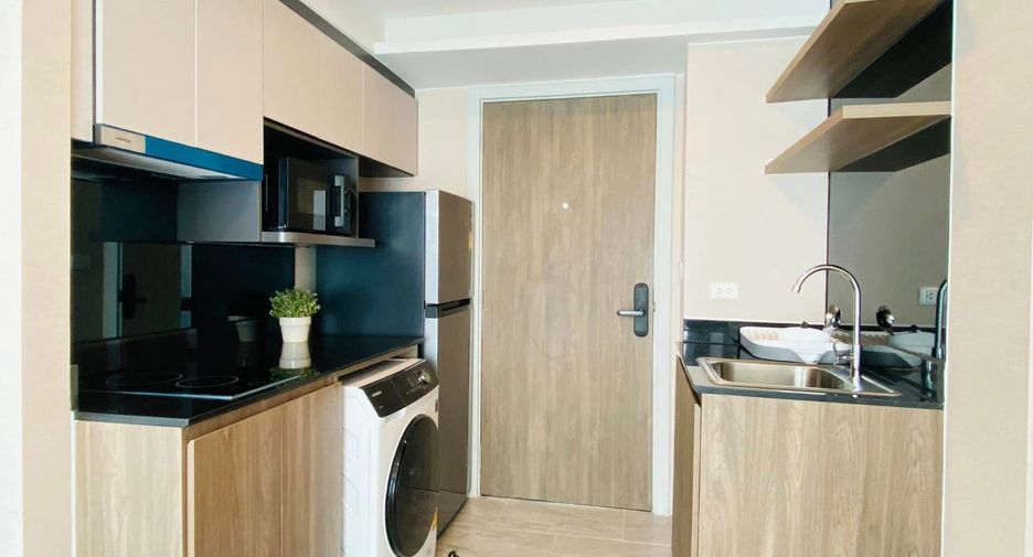 For sale 1 bed condo in Huai Khwang, Bangkok
