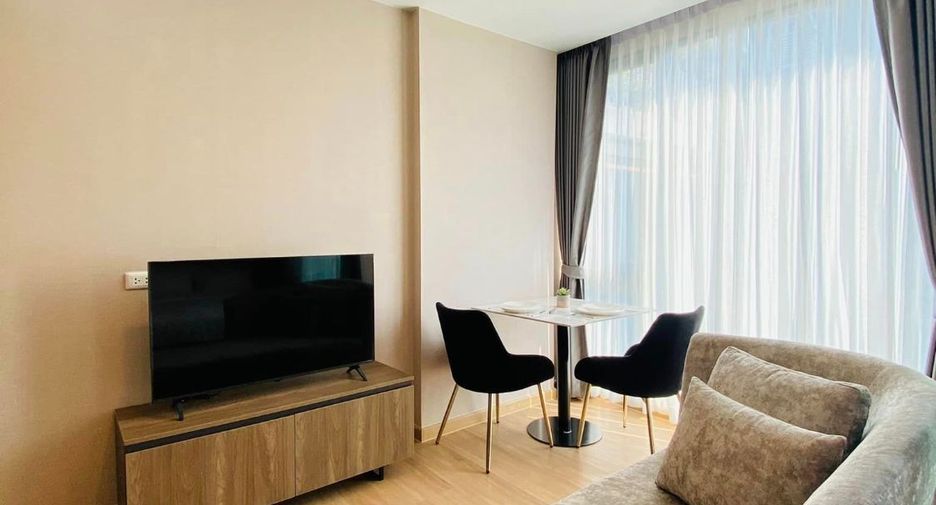 For sale 1 bed condo in Huai Khwang, Bangkok