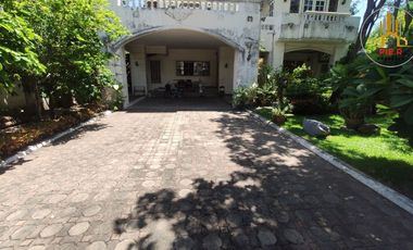 For sale 4 bedrooms house in Lat Krabang, Bangkok