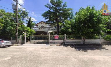For sale 4 bedrooms house in Lat Krabang, Bangkok