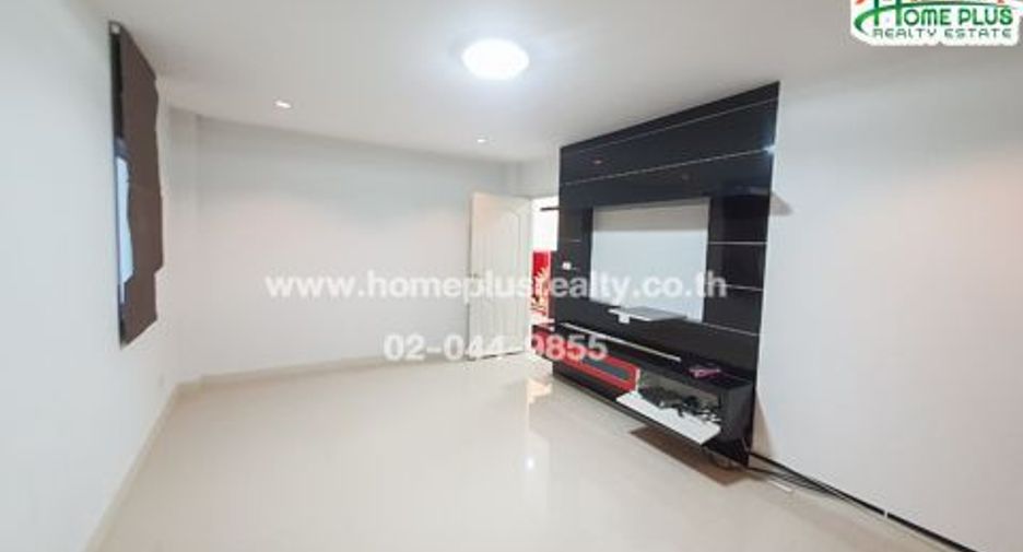 Casa en venta de 4 habitaciones en Mueang Nakhon Pathom, Nakhon Pathom