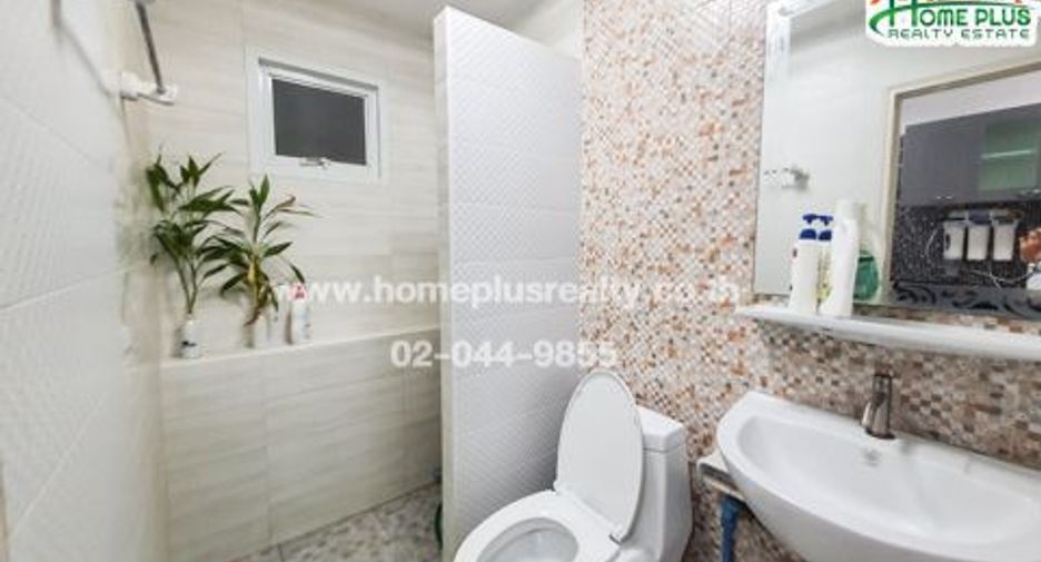 Casa en venta de 4 habitaciones en Mueang Nakhon Pathom, Nakhon Pathom