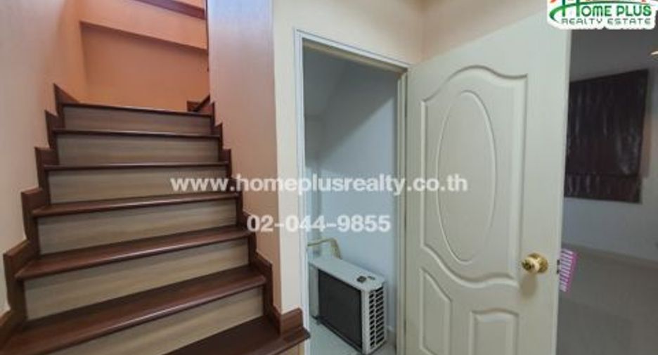 Casa en venta de 4 habitaciones en Mueang Nakhon Pathom, Nakhon Pathom