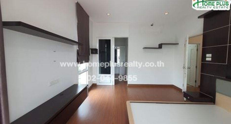 Casa en venta de 4 habitaciones en Mueang Nakhon Pathom, Nakhon Pathom