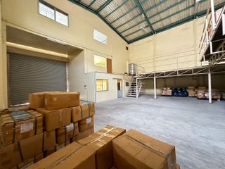 For rent 3 bed warehouse in Sai Noi, Nonthaburi