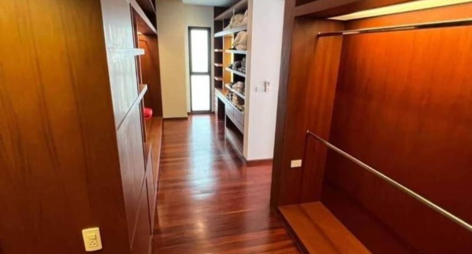 For rent 4 bedrooms villa in Kathu, Phuket