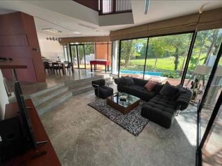 For rent 4 bedrooms villa in Kathu, Phuket