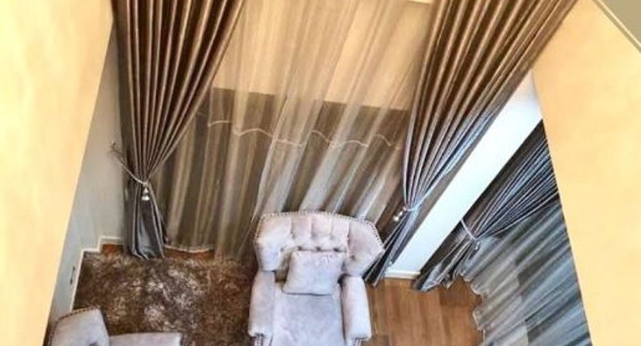 For sale 4 bedrooms house in Khan Na Yao, Bangkok
