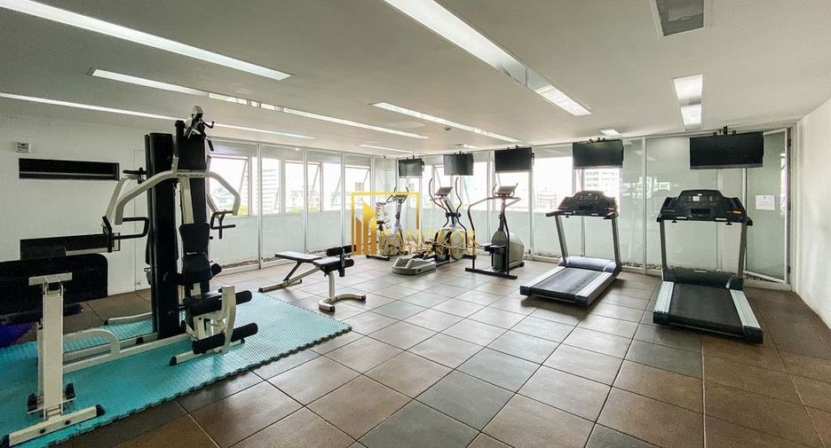 Apartamento en alquiler de 2 habitaciones en Watthana, Bangkok