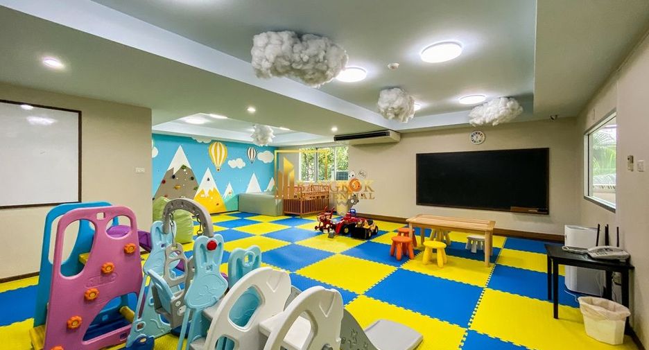 Apartamento en alquiler de 2 habitaciones en Watthana, Bangkok