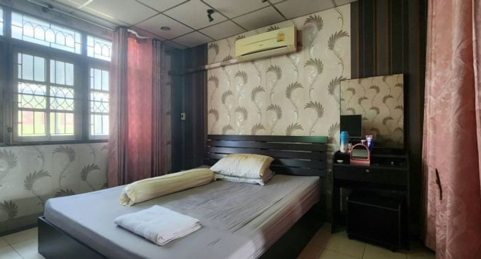 ขาย 2 เตียง พื้นที่ค้าปลีก ใน ตลิ่งชัน, กรุงเทพฯ