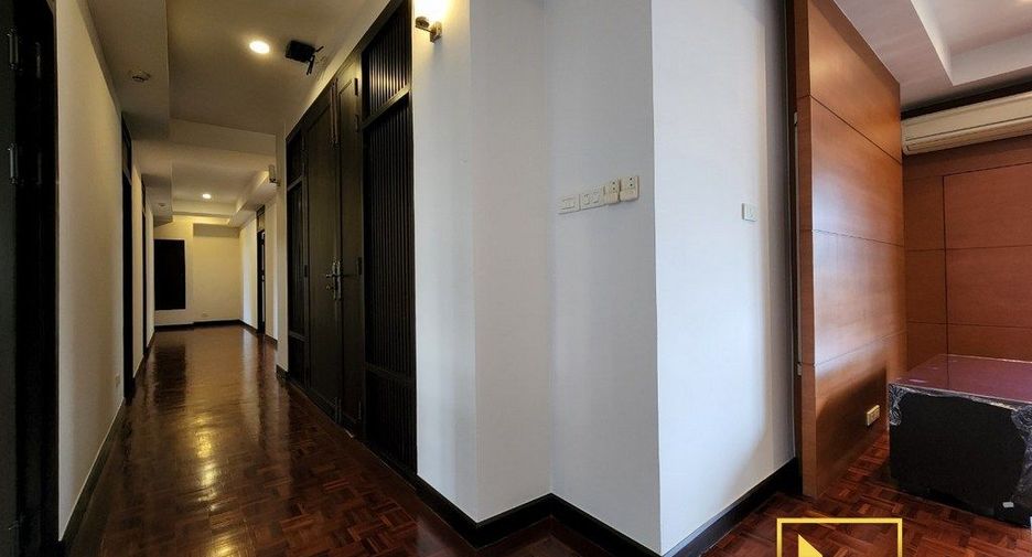 For rent 6 bed apartment in Sathon, Bangkok