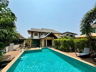 For rent そして for sale 5 Beds villa in Hang Dong, Chiang Mai