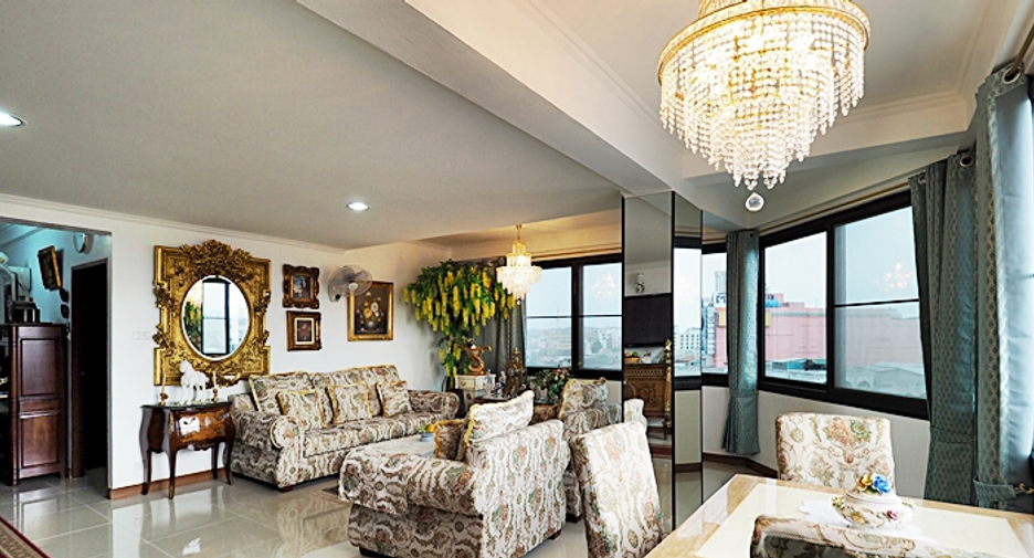 For sale 1 bed apartment in Bang Lamung, Chonburi