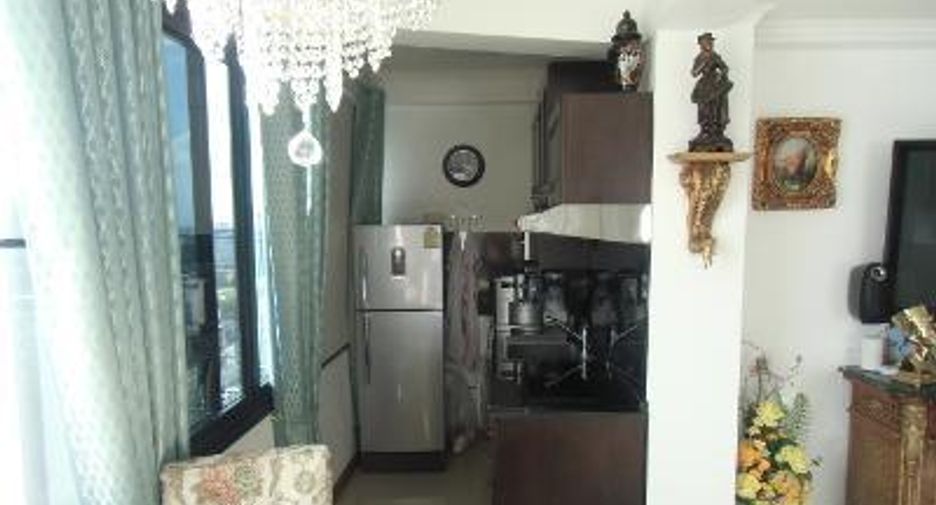 For sale 1 bed apartment in Bang Lamung, Chonburi