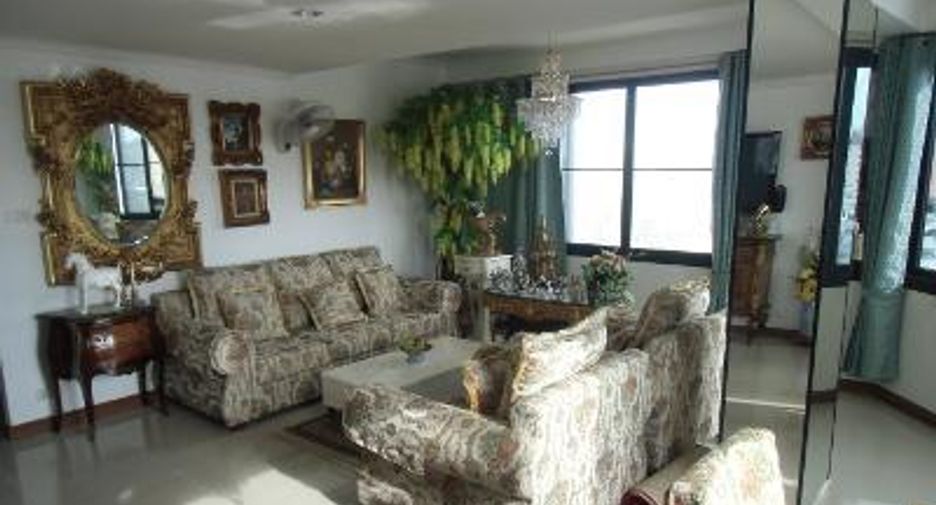 For sale 1 bed apartment in Bang Lamung, Chonburi