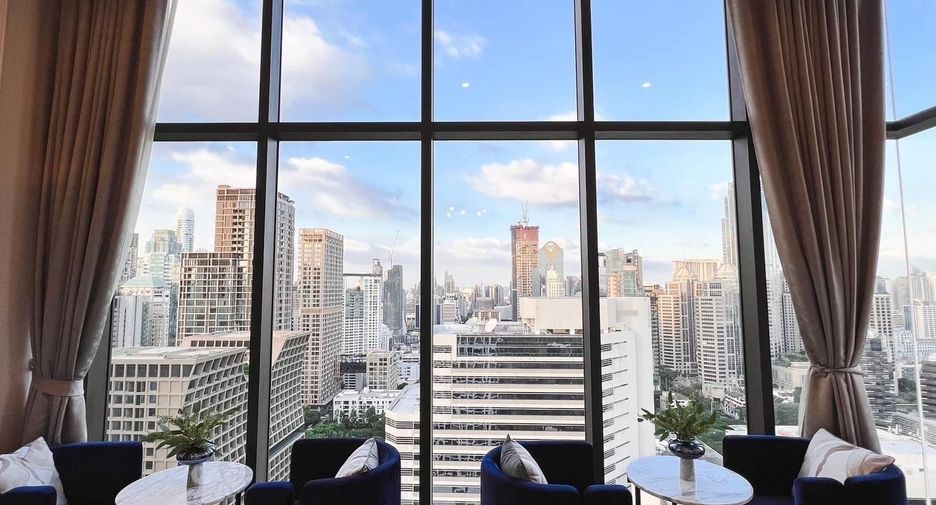 For rent and for sale 1 bed condo in Pathum Wan, Bangkok