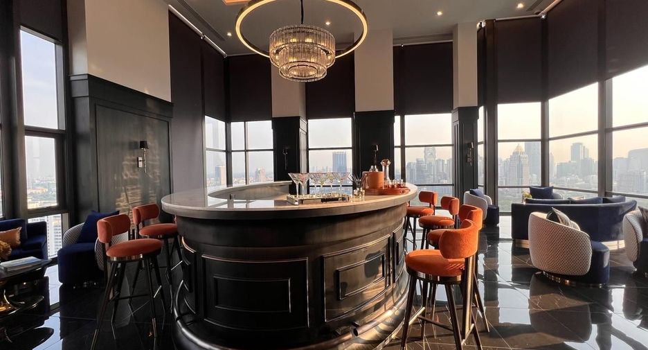 For rent and for sale 1 bed condo in Pathum Wan, Bangkok