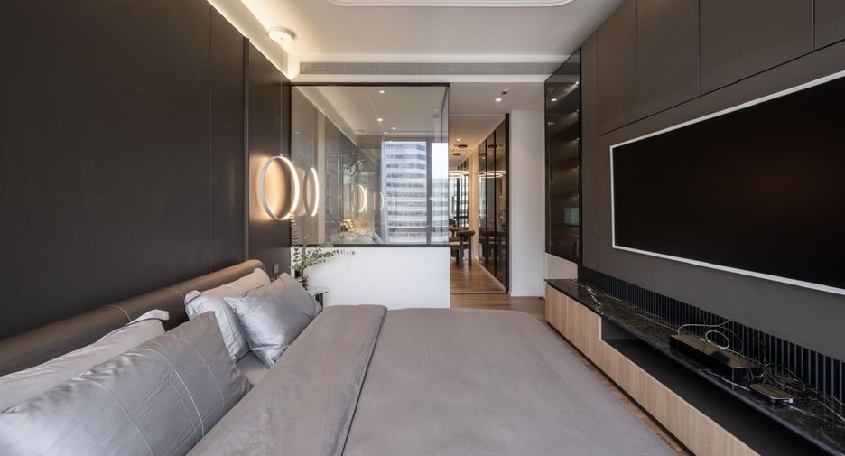 For rent and for sale 1 bed condo in Pathum Wan, Bangkok