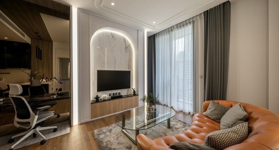 For rent and for sale 1 bed condo in Pathum Wan, Bangkok