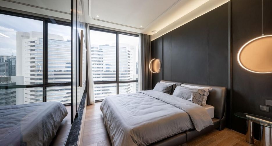 For rent and for sale 1 bed condo in Pathum Wan, Bangkok