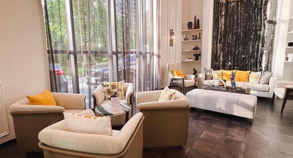 For rent and for sale 1 bed condo in Pathum Wan, Bangkok