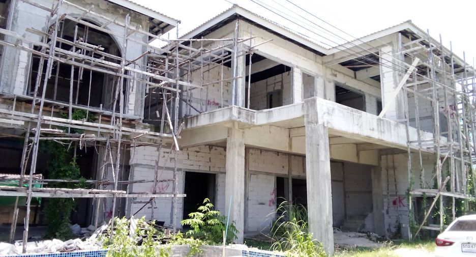 For sale studio house in Si Racha, Chonburi