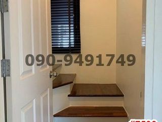 For rent 3 Beds townhouse in Phasi Charoen, Bangkok