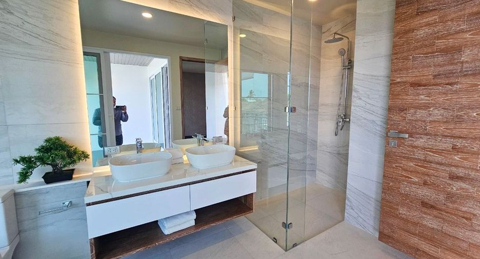 For rent and for sale 3 bedrooms townhouse in Mueang Phuket, Phuket